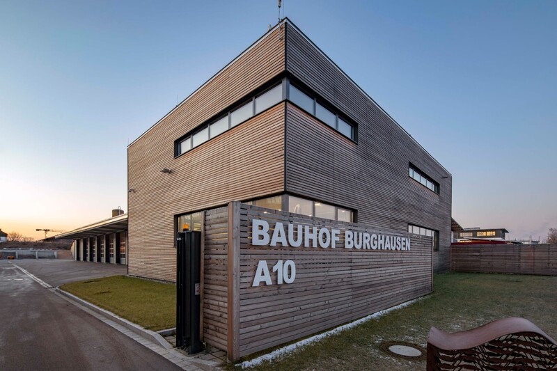 Planung und Neubau eines Bauhofs mit Schlosserei, Fahrzeughallen und Salzlager