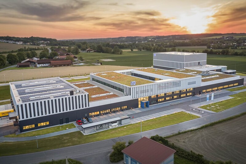 Planung und schlüsselfertiger Bau eines Produktions- und Verwaltungsstandortes