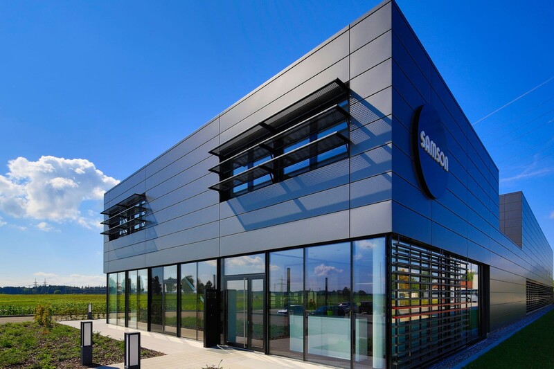 Standortkonzept und Bau eines Büro-, Werkstatt- und Lagergebäudes