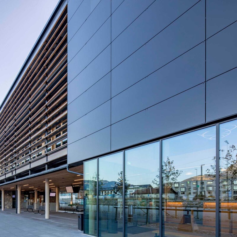 Bayerische Zugspitzbahn Bahnhof Neubau Fassadenansicht