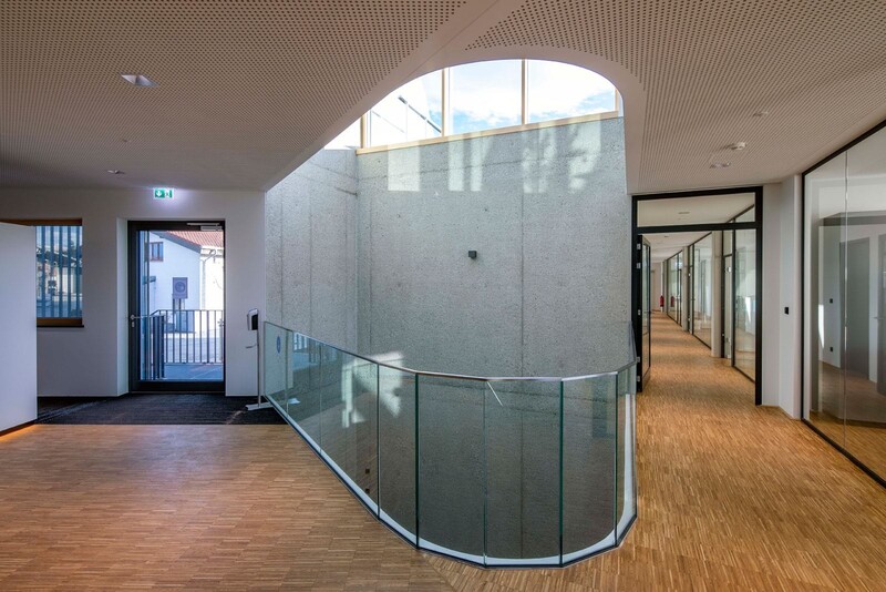 Franz Rinke Baustoffe Verwaltungsgebäude Atrium