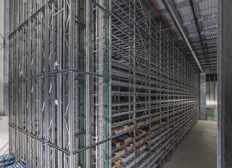 Hochregallager und Intralogistik entsprechen dem neuesten Stand der Technik