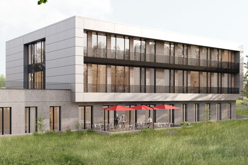 Verwaltungsgeb&auml;ude von Haberl Electronic in Hanglage mit B&uuml;ros und Terrasse