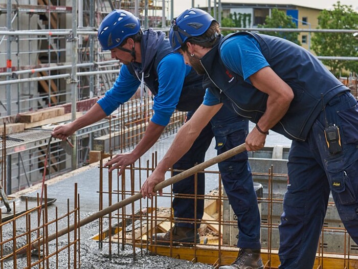 Baustelle Bauarbeiter Hinterschwepfinger