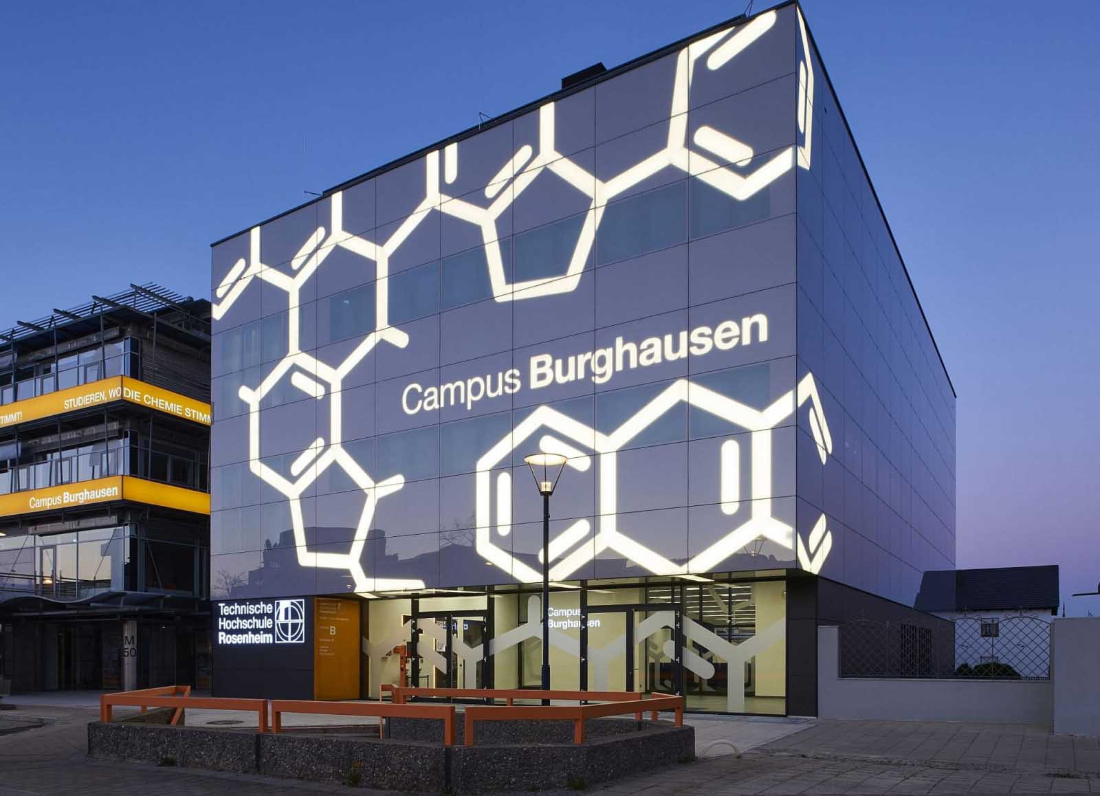 Campus Burghausen nach Neubau-, Umbau- und Sanierungsmaßnahmen