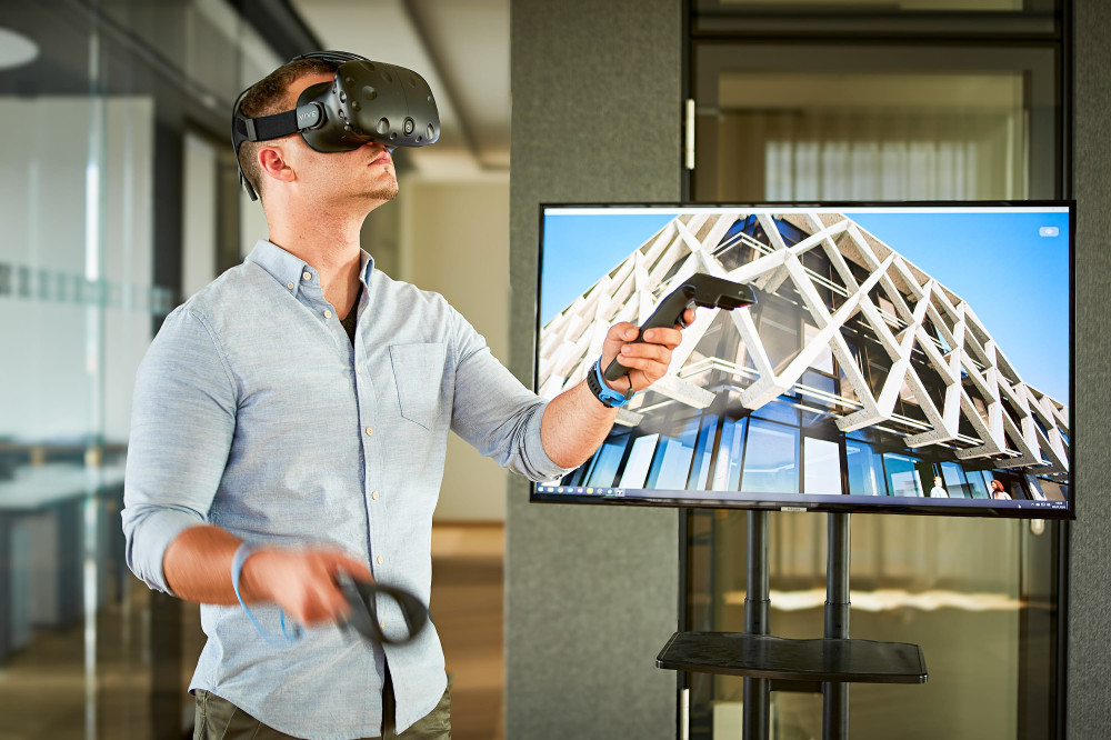 Azubi moderne Ausstattung VR Brille